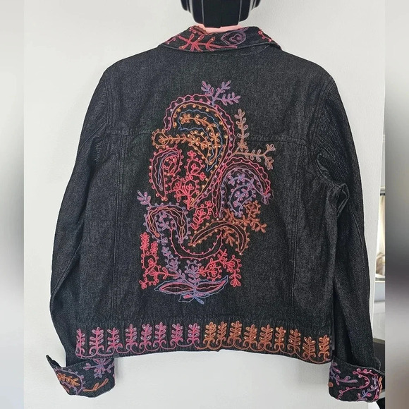BOHO EMBROIDERED DENIM JACKET - Picture 3 of 5